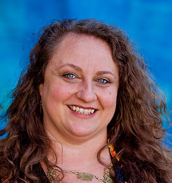Head shot Kate_edited.jpg
