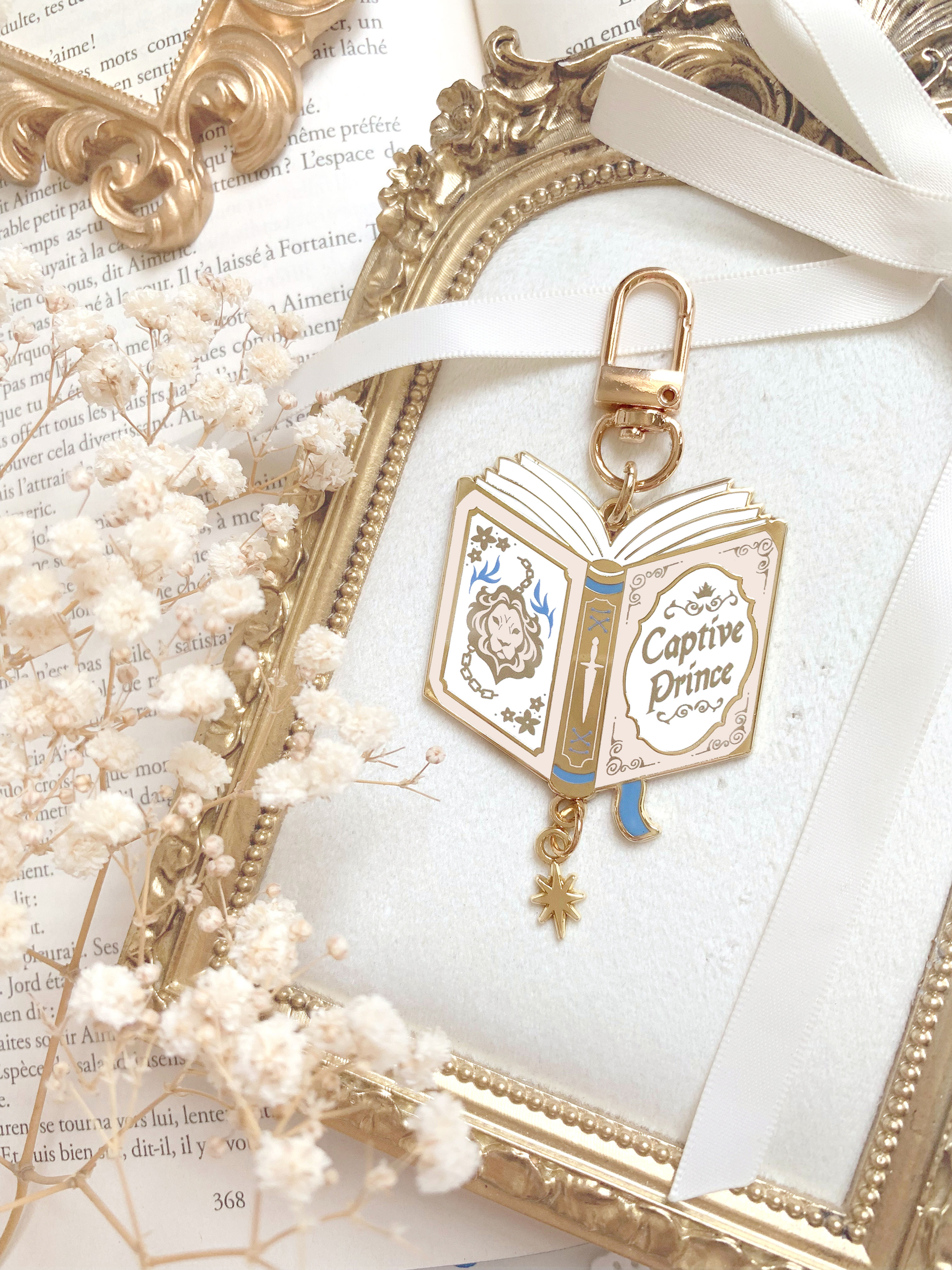 PREORDER- Keychain - Book - Captive Prince