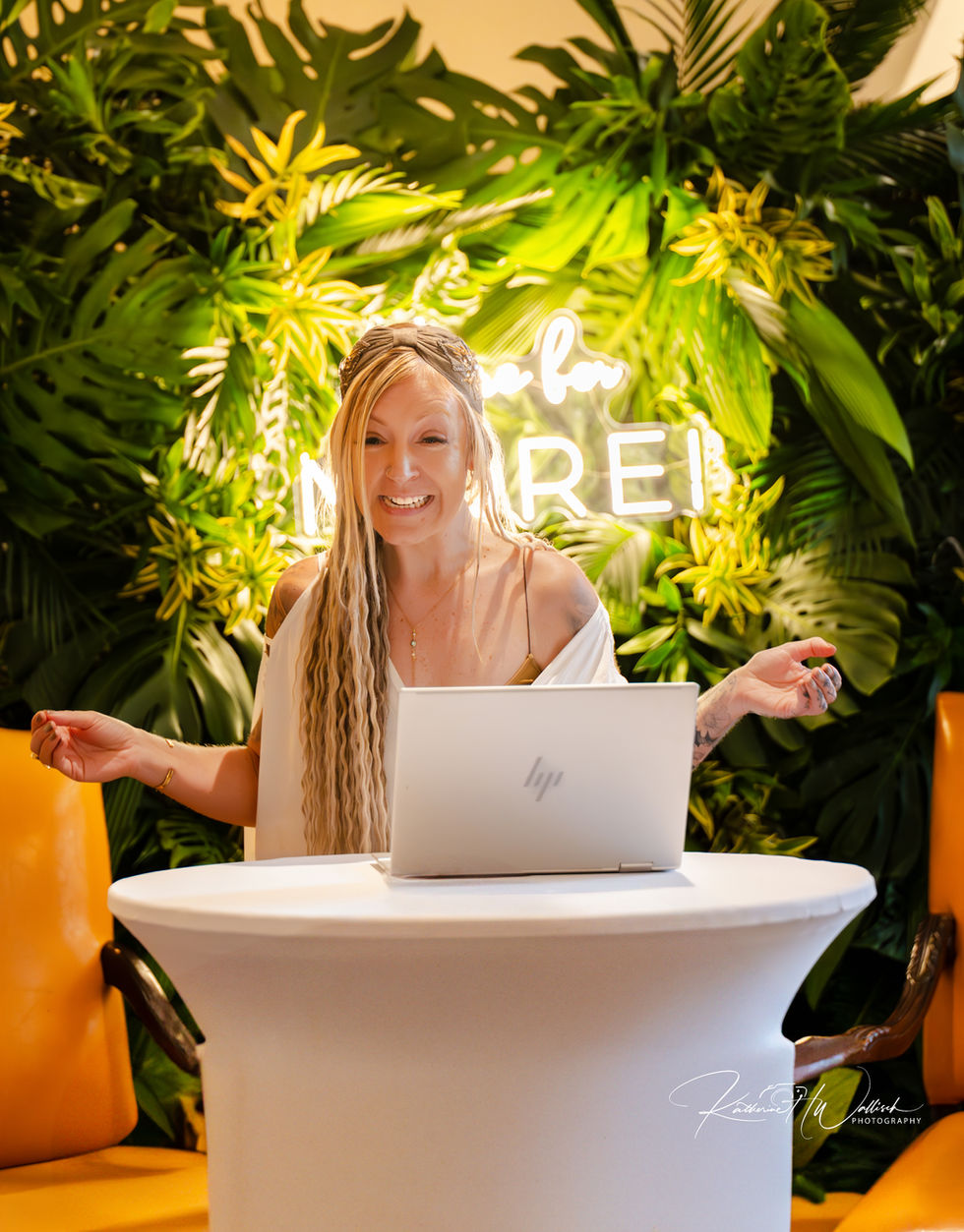 Host Branding Photography