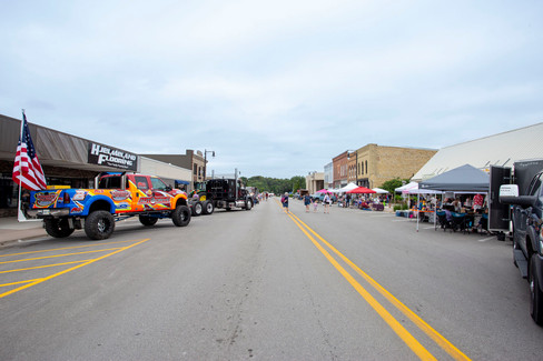 street view touch a truck