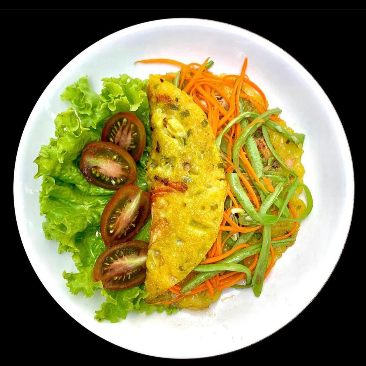 Bánh Xèo Cá Hồi