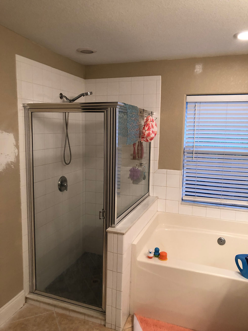 bathroom-before-2