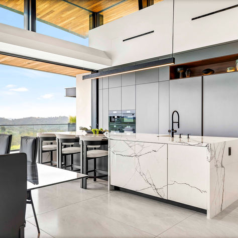 ultra modern kitchen