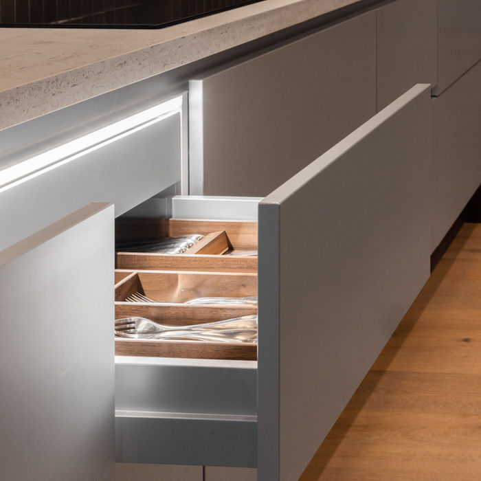 Contemporary lounge kitchen featuring elegant pendant lighting