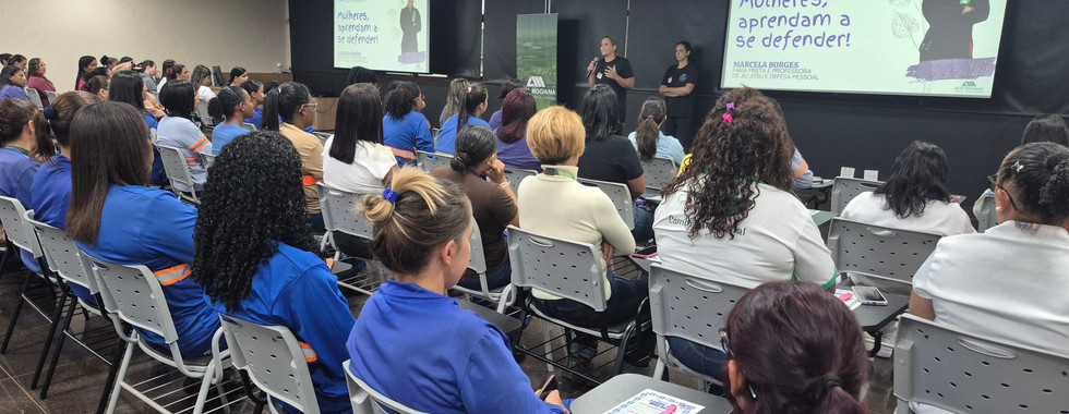 A Usina Alta Mogiana celebra o Dia da Mulher com treinamento de defesa pessoal, palestra sobre saúde mental e confraternização, reafirmando o compromisso com suas colaboradoras. 