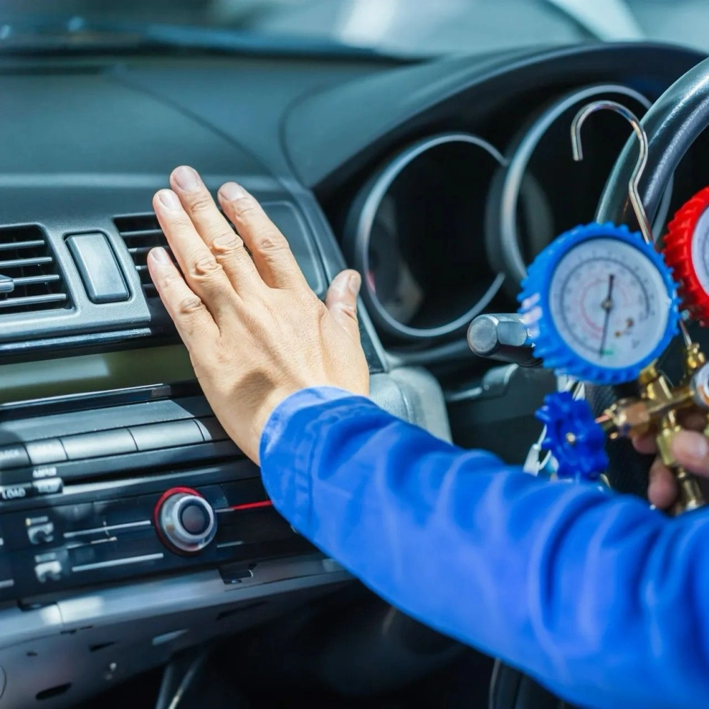 Juruteknik pembaikan aircond KL tiba di pejabat dengan respons pantas