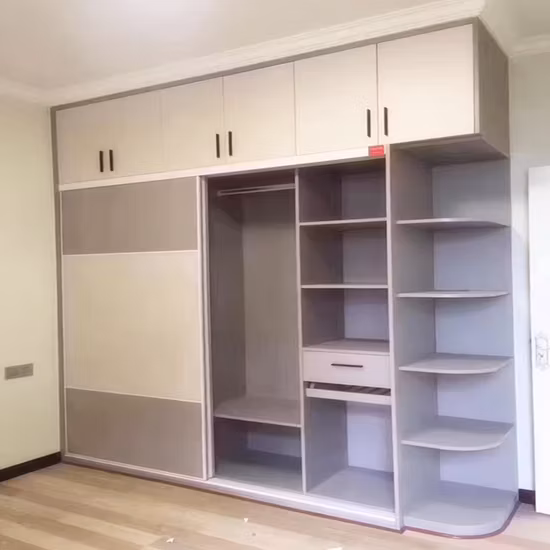 Examples of open and closed wardrobe designs for a modern home