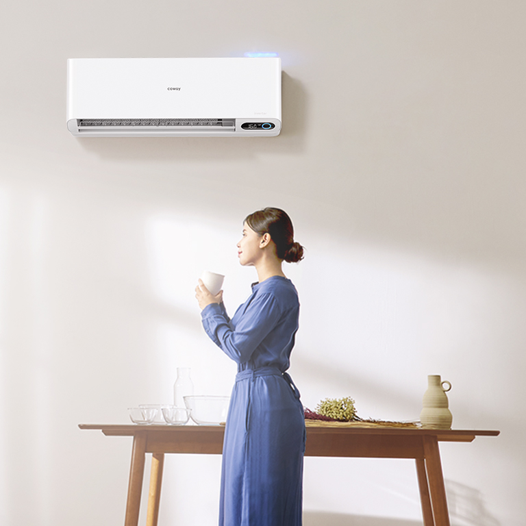 Service aircond wall unit in Putrajaya with plaster ceiling design