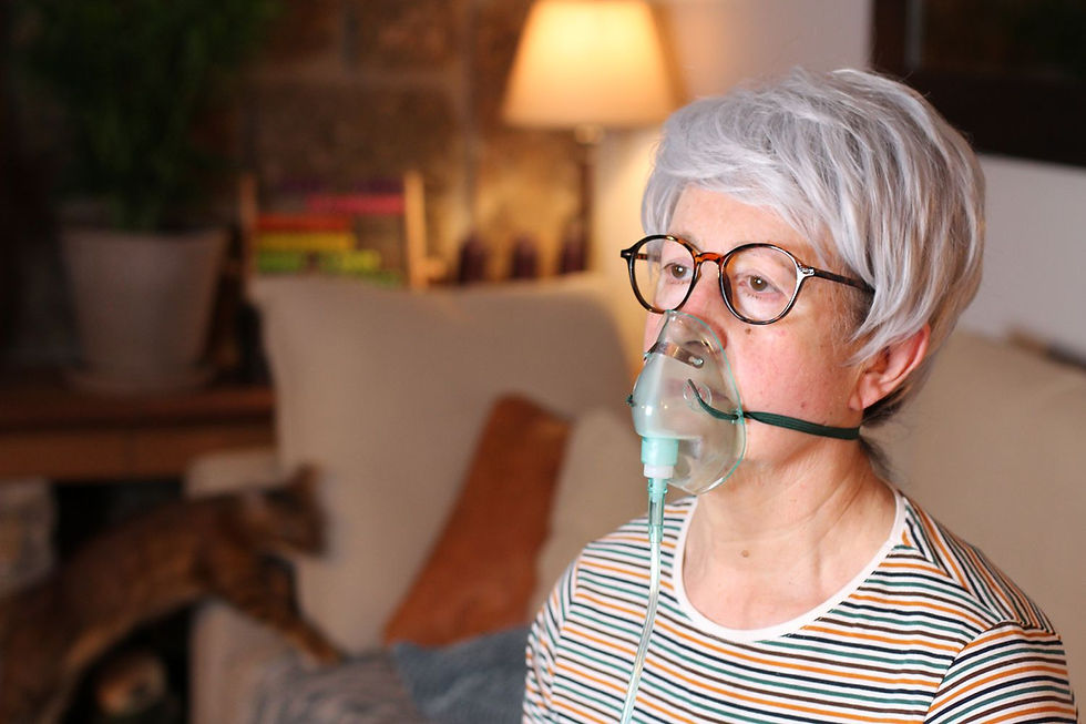 lady using oxygen concentrator