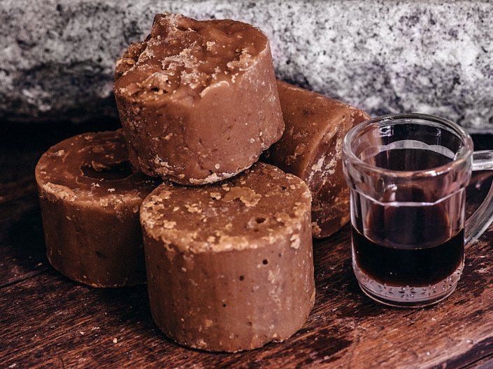 Gula Melaka premium Kak Liah dijual di kedai khas di Bangi, Selangor