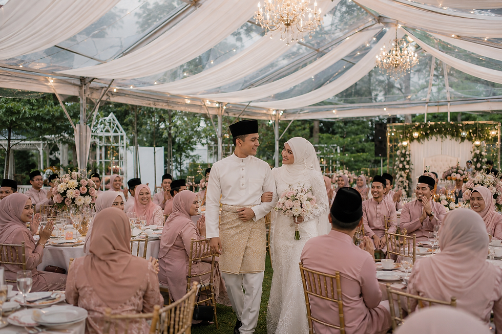 Outdoor wedding tent in Malaysia providing comfort and weather protection