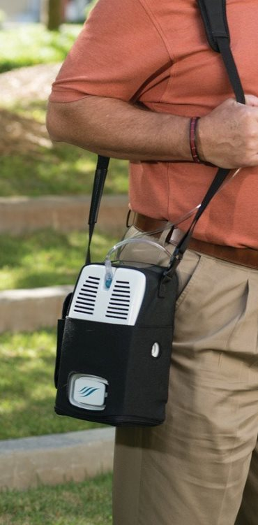 Portable oxygen tank for hiking trips in Penang