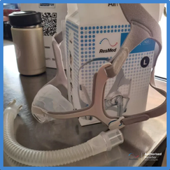 CPAP consultant explaining machine setup to customer