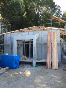 あの納骨堂は…