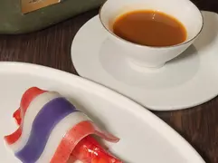 Potong: Innovative Thai-Chinese