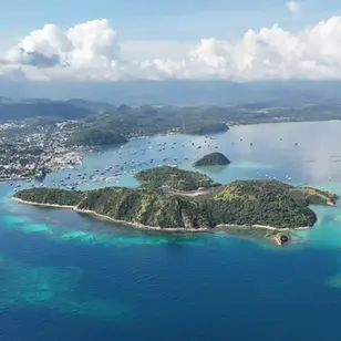 용의 섬으로 향하는 항구, 라부안 바조