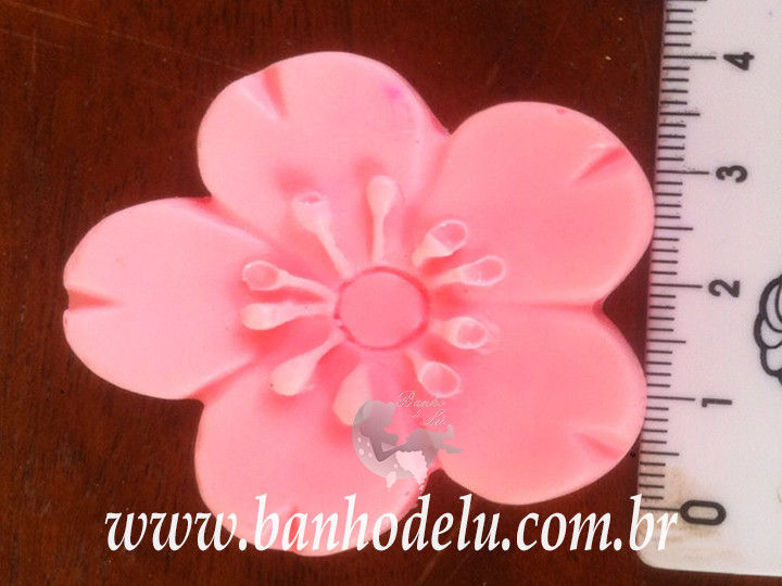 Lembrancinha Outubro Rosa Flor de Cerejeira (unidade).