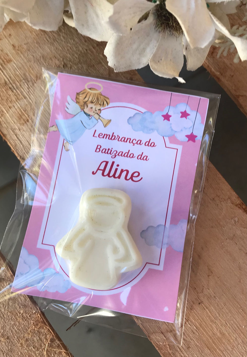 Lembrancinha para Batizado Sabonete com cartão Personalizado