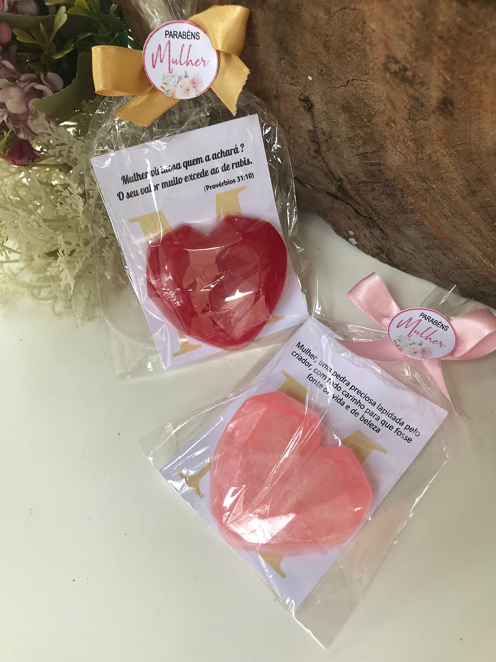 Lembrancinha para o Dia da Mulher sabonete Coração Diamante