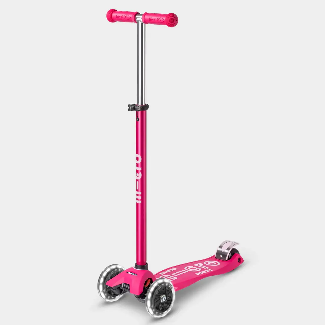 Micro Scooter Maxi Micro Pink Deluxe w LED Wheels
