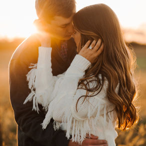 Stress Less By Following This Wedding Checklist and Timeline