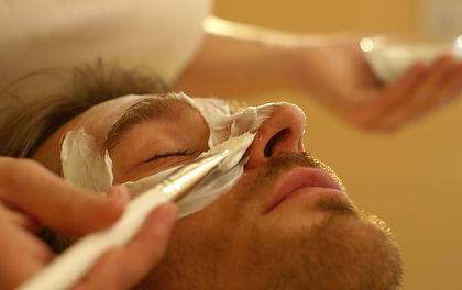 AdobeStock_641412herrenkosmetik - Kopie.