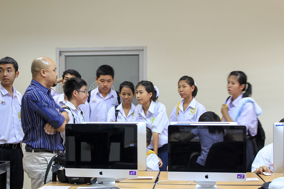 China edutainment นิเทศศาสตร์ (1)