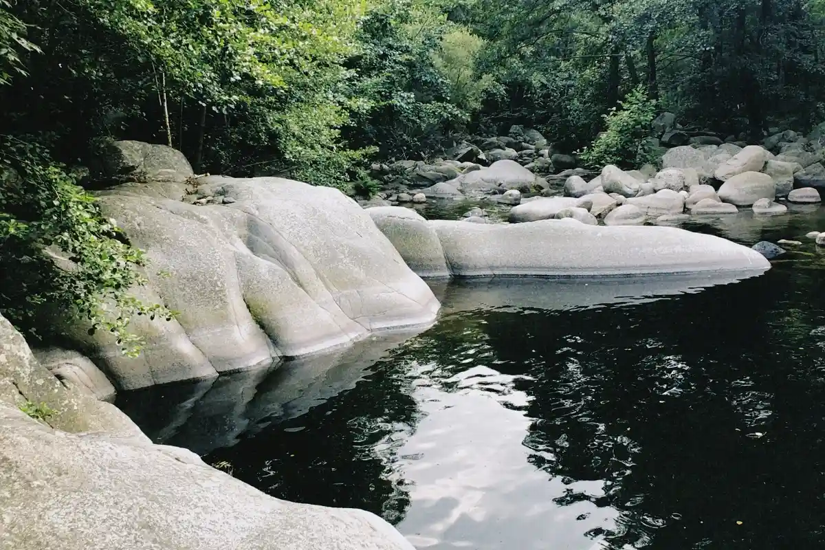 inspiration paysages naturels Ardèche Yasmin Bawa 