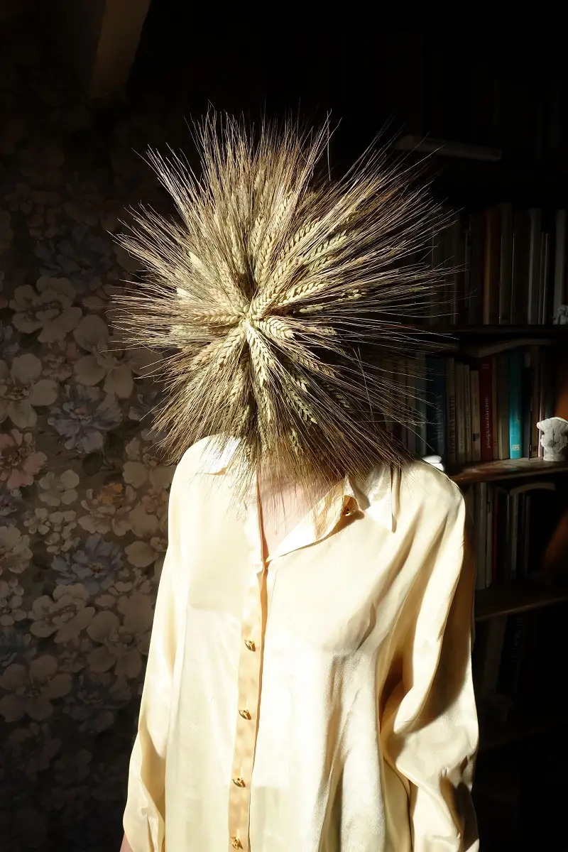 masque par claire boreau artiste floral épis blé