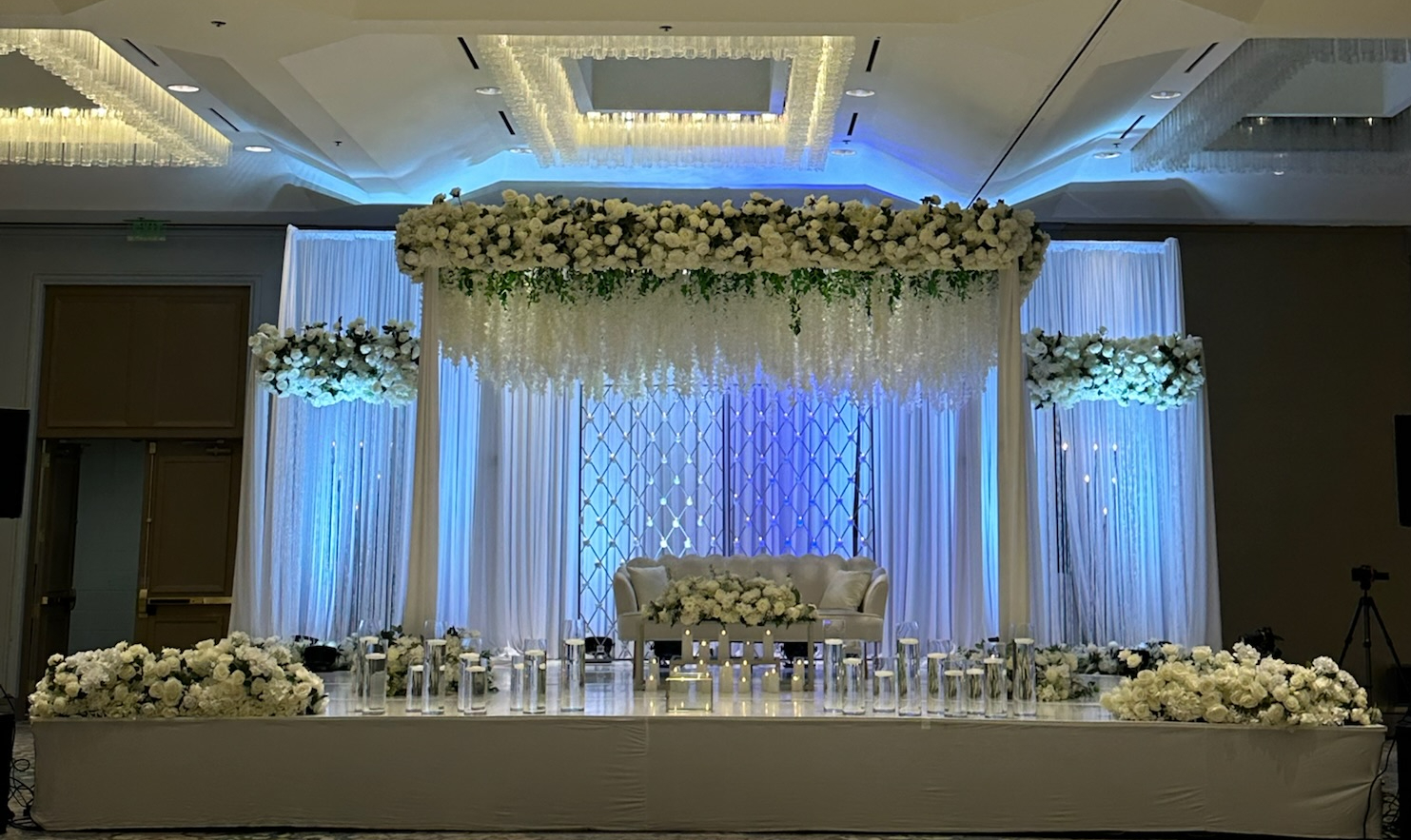 Wedding By Donya L Decor photo