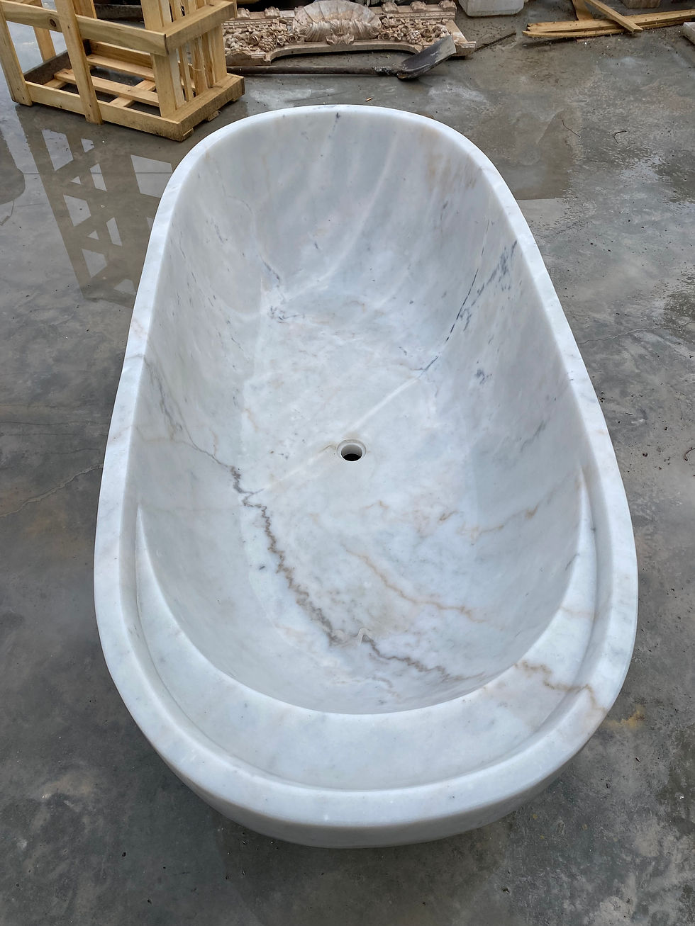 Thumbnail: Marble Bianco Bathtub