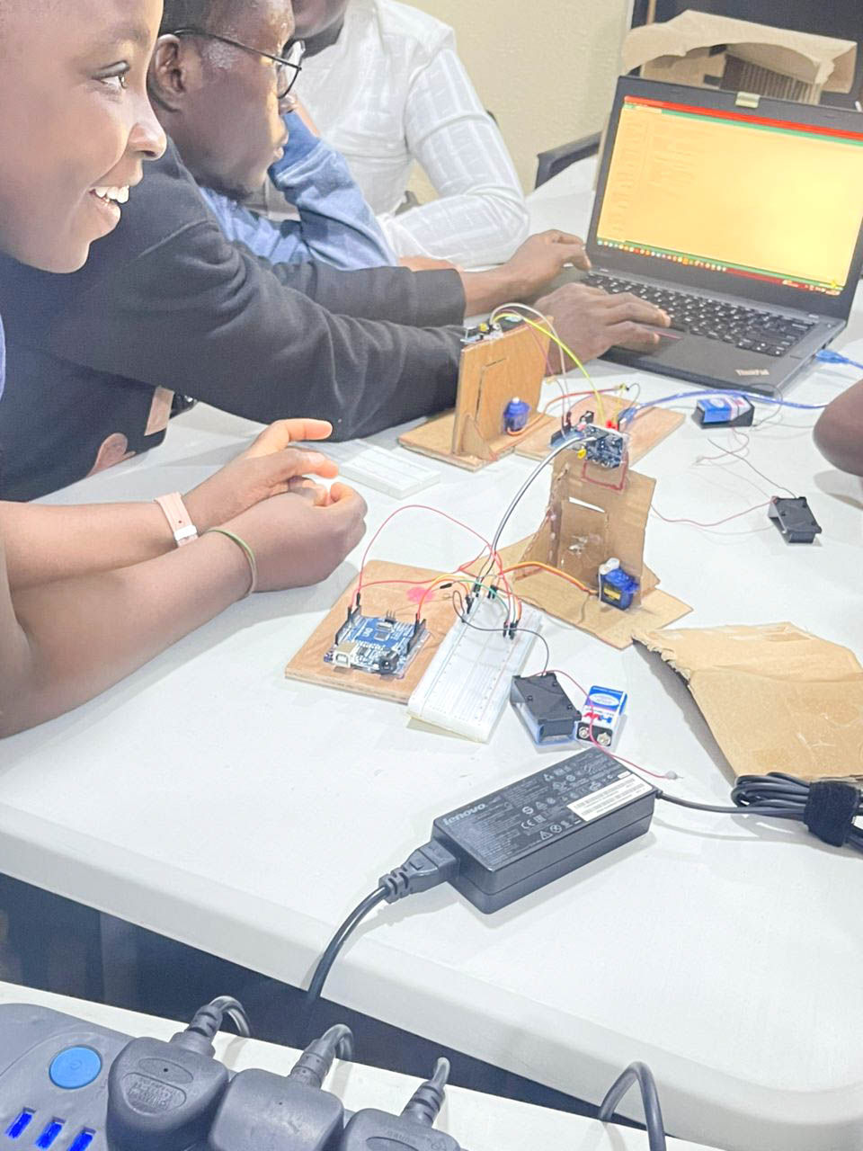 WhatsApp Image 2025-08-22 at 17.03.35_122a1b82