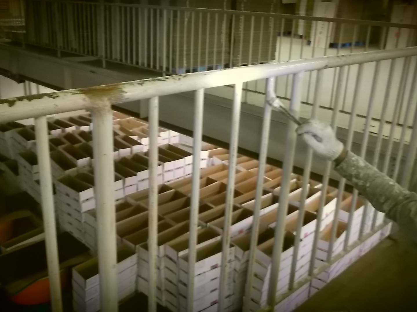 倉庫　内部塗替え工事