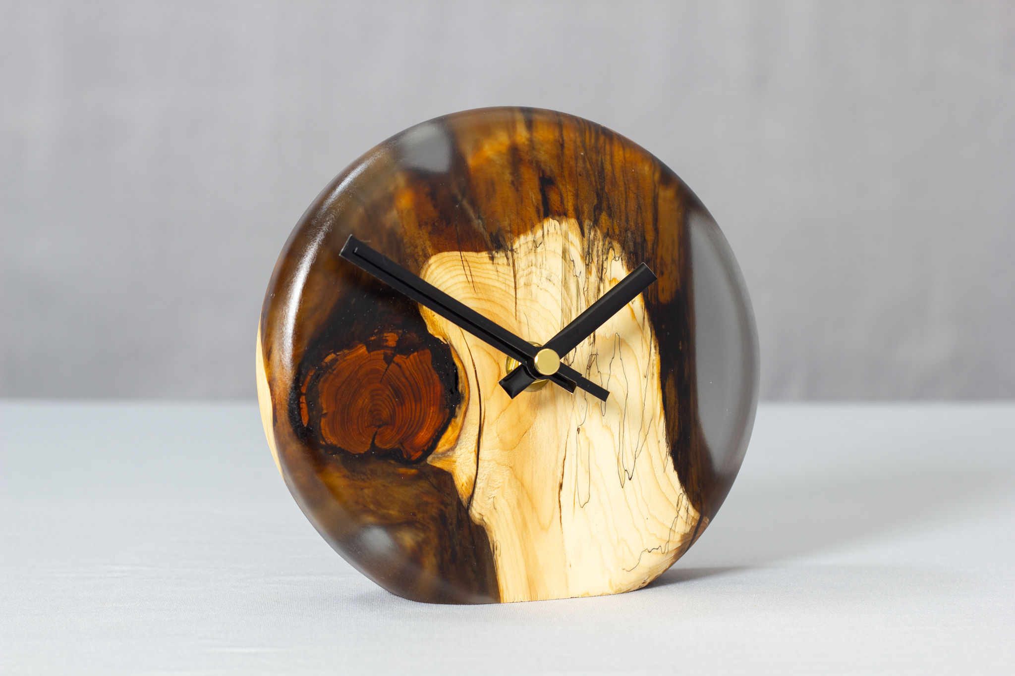 Round Standing Clocks