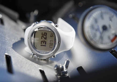 Suunto D6i Novo White shop