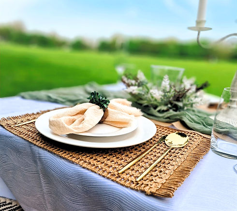luxury table design_edited.jpg