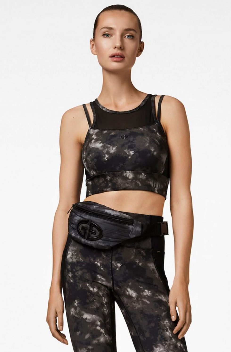 MOTINE
Goldbergh SS22