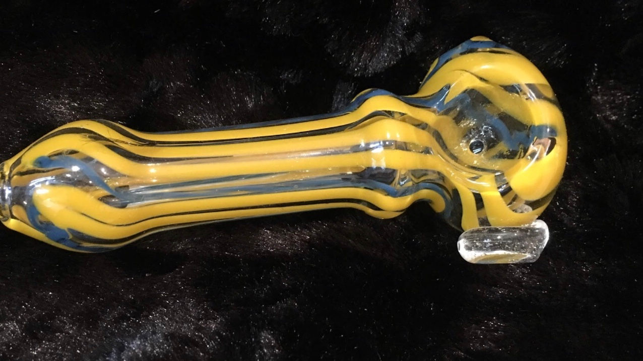 Glass pipe