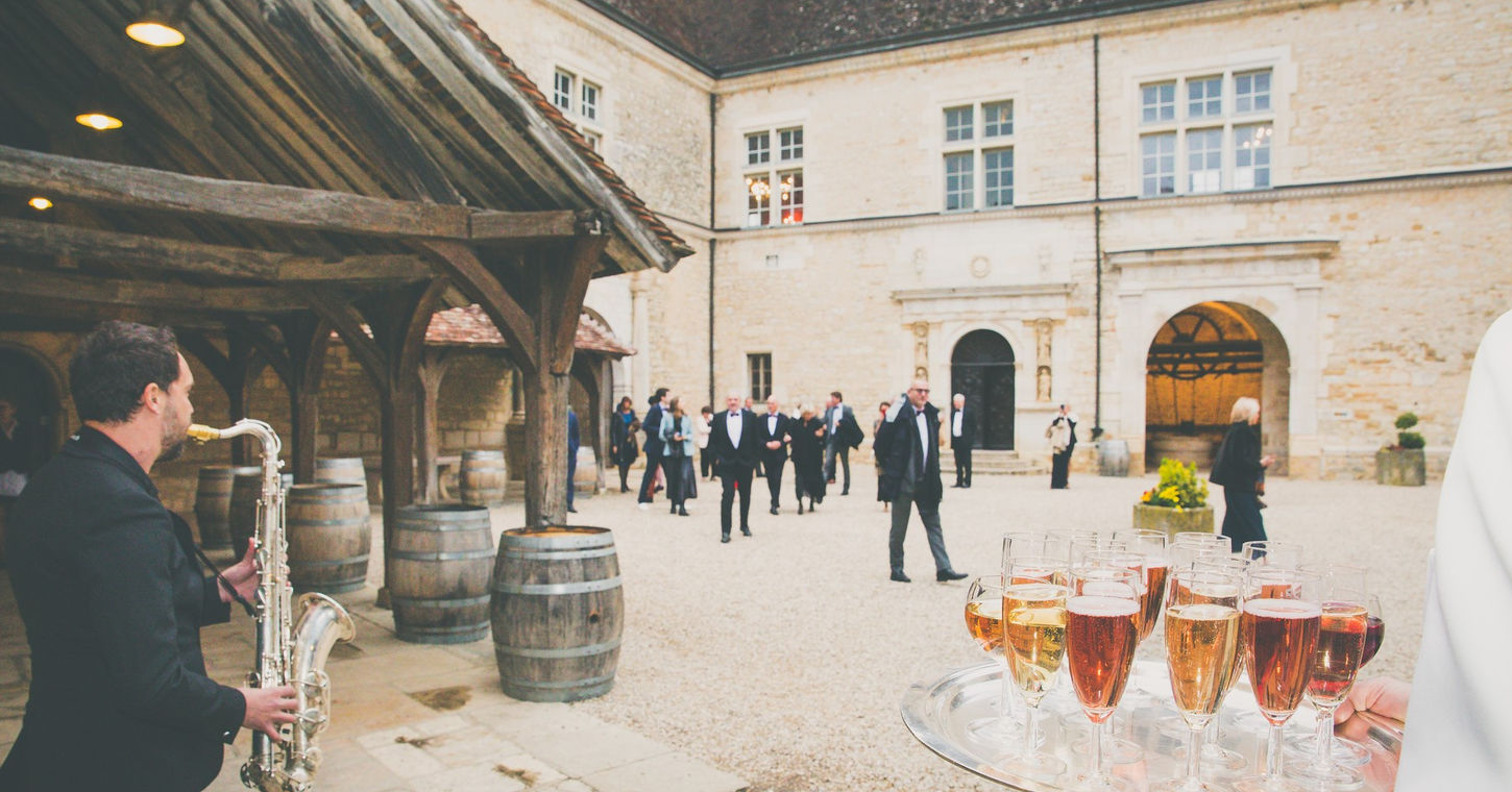 Photographe évènementiel Bourgogne - Hospices de Beaune -Clos Vougeot -Château du clos Vougeot - Collectivités Bourgogne - Mairie Bourgogne - Côte d'or - Photographe professionnel Bourgogne  côte d'or - Photographe Beaune - Photos d'évènements -  Photographe de salon - Photographe professionnel côte d'or - Dijon - photographe Dijon - Photographe Chagny - Photographe Chalon sur Saône
