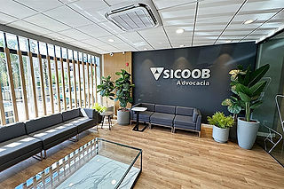Agência Sicoob Advocacia em Videira: um exemplo de como a inovação pode transformar o setor financeiro, oferecendo um ambiente acolhedor e serviços personalizados.