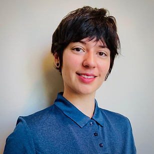 stephanie bradshaw headshot.jpg