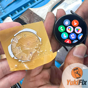 ซ่อมกระจกหน้าจอแตกGalaxy Watch 
