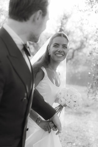 romantic destination wedding couple photo in Tuscany, Villa di Cozzano, capturing timeless intimacy and Italian charm
