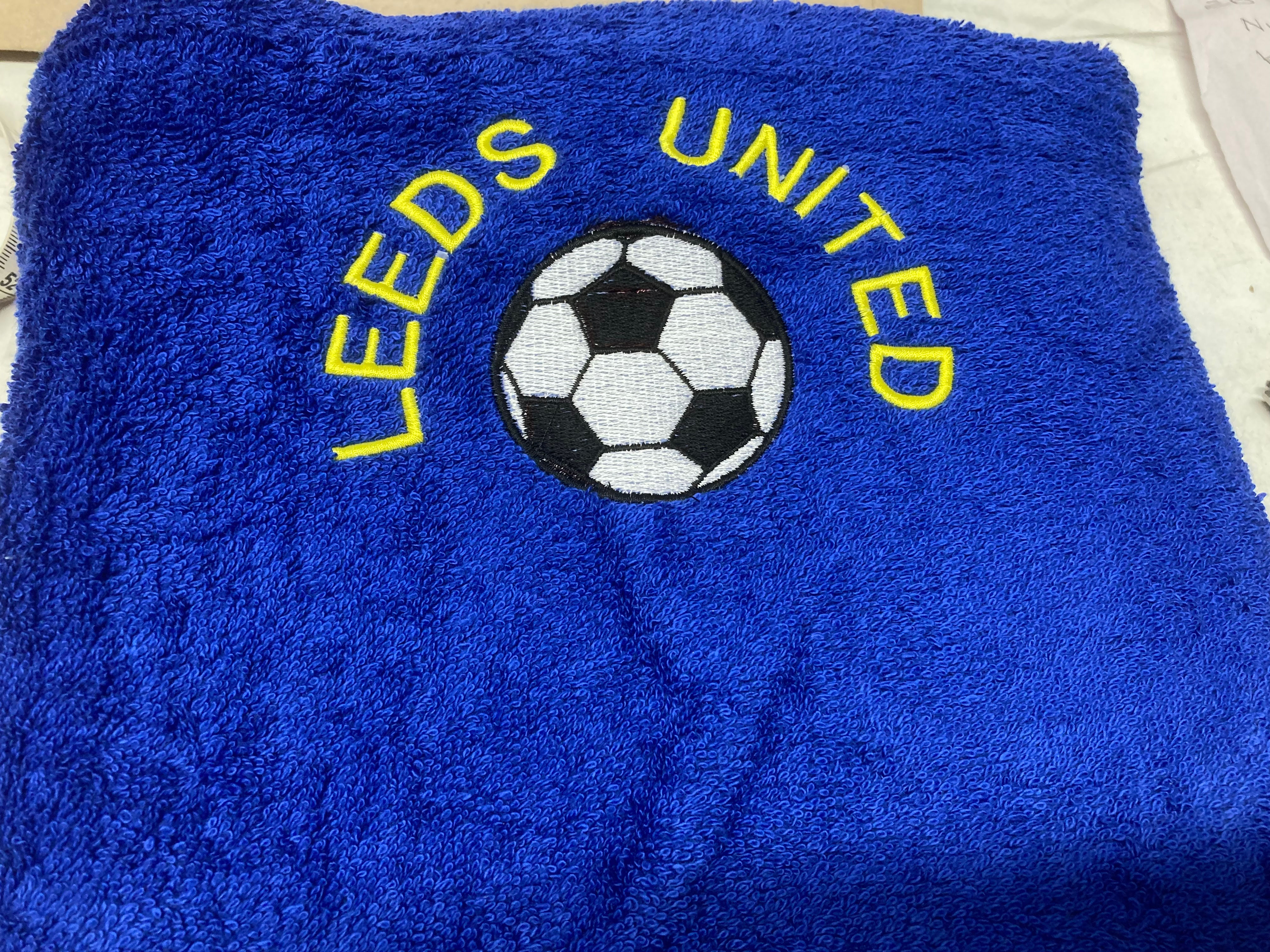 LEEDS UNITED Towels Personalised Bath &amp;amp; Face Towels
