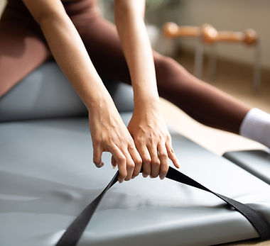 Mobility & Stretch in Chelsea. Premium mobile massage therapy treatments in Kensington & Chelsea. Chelsea Massage Spa. Thai.
