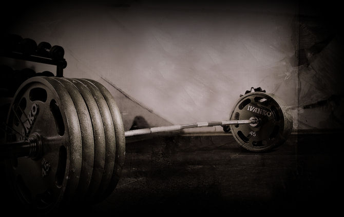 5 Reasons Why The Deadlift Is a MUST