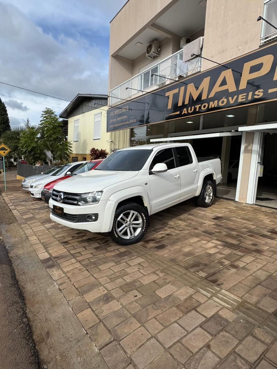 Miniatura: AMAROK HIGHILINE 2.0 4X4 TDI 2015