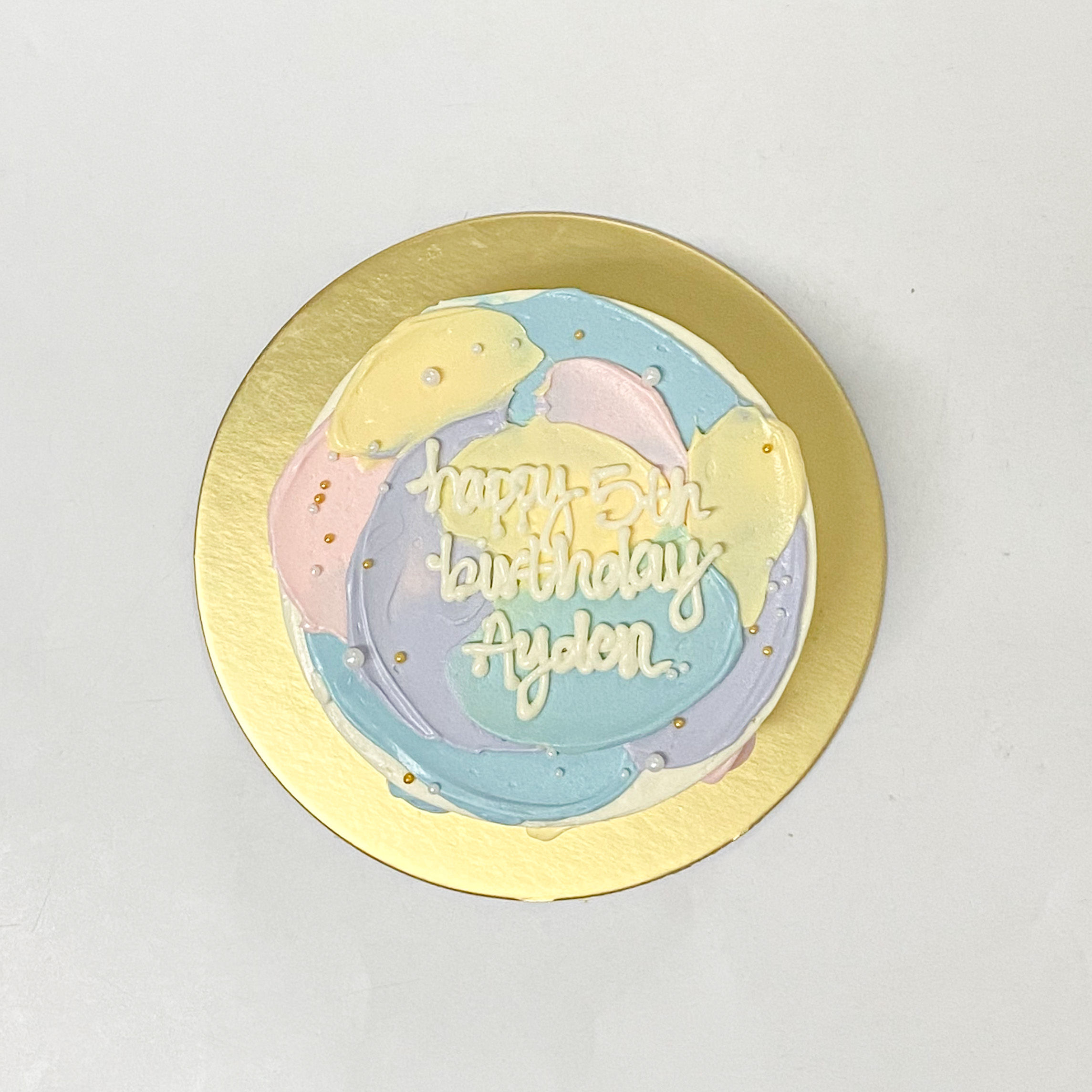 Palette Korean Style Cake