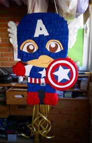 Piñata del Capitán América