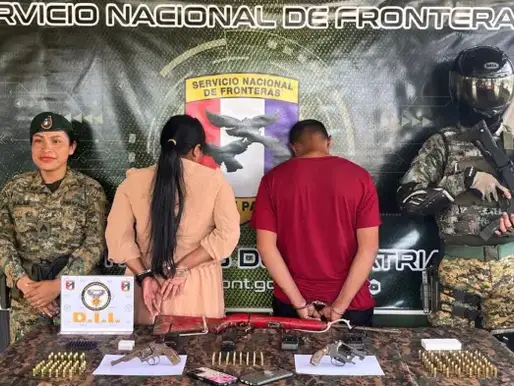 Desarticulan presunta estructura armada con armas y radios en operativo fronterizo en Bocas del Toro